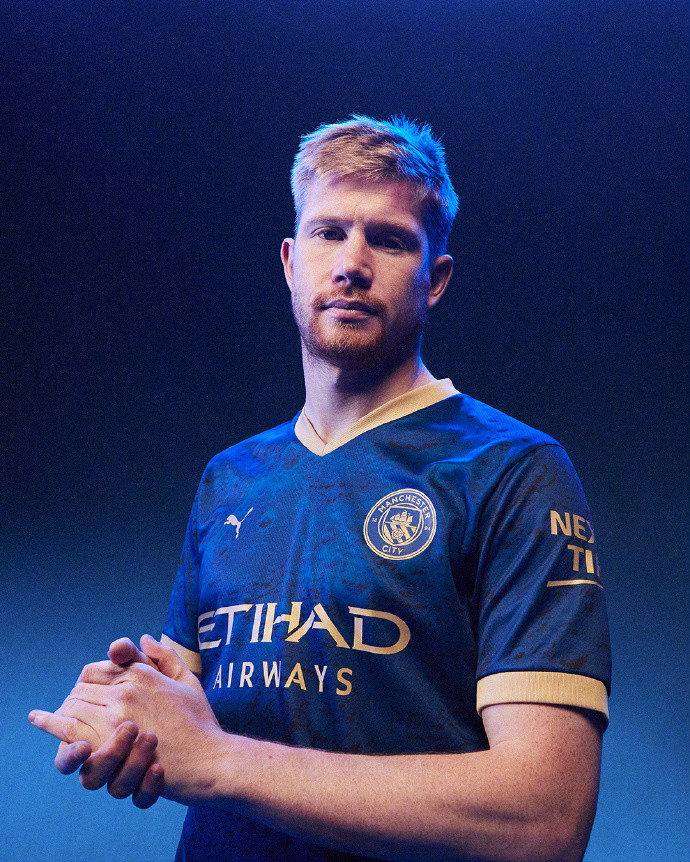 米体：莫拉塔妻子被发现已不再佩戴婚戒，二人感情陷入危机（米体称：莫拉塔妻子被拍未戴婚戒，两人关系疑现危机）