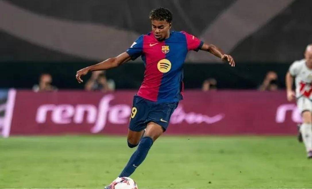 王楚钦拼尽全力，网友：实力差距太大（王楚钦竭尽所能，网友直言：实力悬殊过大）