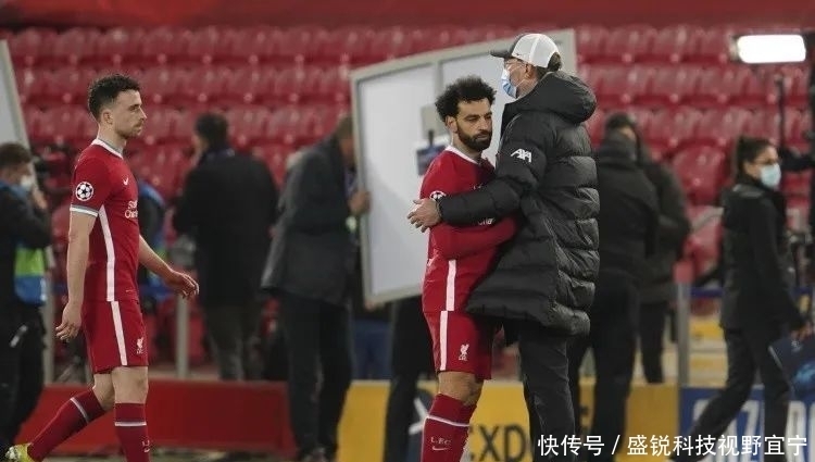 乔纳森-戴维：我可以踢任何位置；一直在训练后进行加练（乔纳森-戴维：位置不设限，训练后坚持加练）