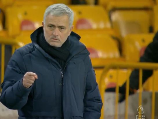 拜仁考虑8500万签巴莱巴 曼联被高价劝退但球员倾向红魔（拜仁考虑斥资8500万引进巴莱巴，高价劝退曼联但球员仍心向红魔）