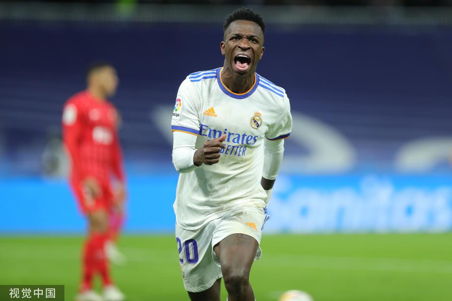 意媒：米兰、国米、尤文看上焦瓦内，维罗纳要价不低于1800万（意媒：米兰、国米与尤文相中焦瓦内，维罗纳标价至少1800万）