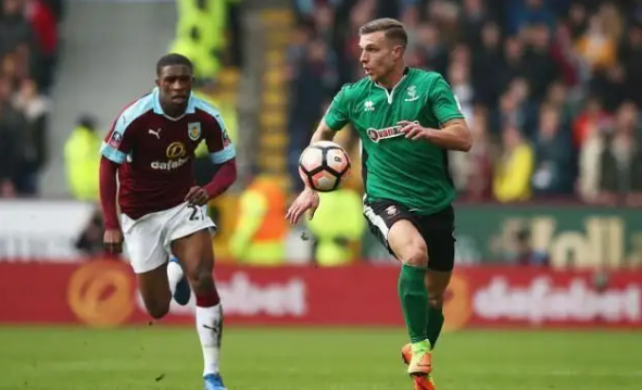 热议中超保级：赛程为人情世故提供便利；亚泰想搞肯定冲回来（中超保级引热议：赛程为人情操作留空间，亚泰若出手必将冲回）