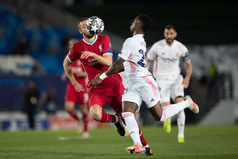 NBA杯战报：亚历山大37分8助，雷霆123-119险胜太阳（NBA杯焦点战：亚历山大37分8助发威，雷霆123-119惊险击退太阳）