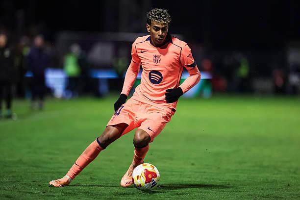 博主：河南队前往泰国曼谷进行封闭训练，并将与泰国球队热身（据博主称，河南队赴泰国曼谷进行封闭集训，计划与泰国球队进行热身赛）